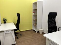 Woods Square (D25), Office #462633501